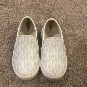 Vanilla Michael kor toddler shoes